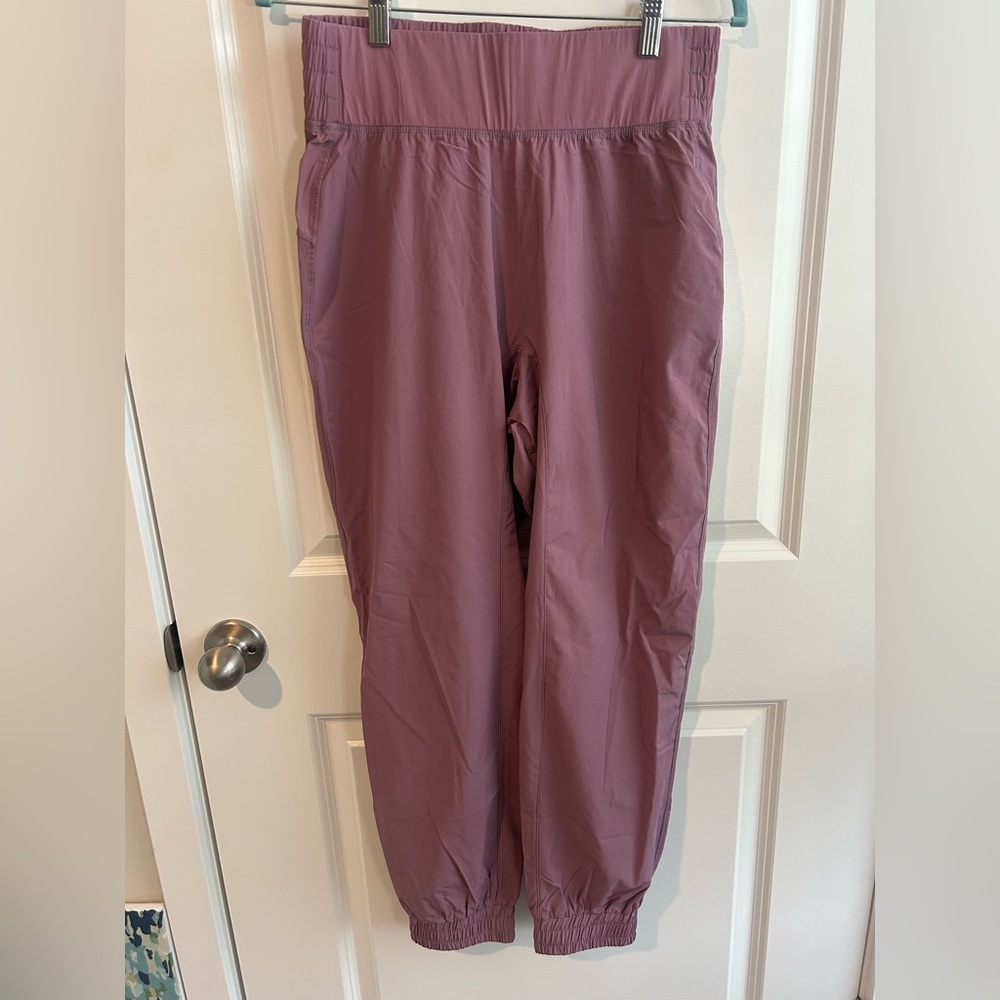 Halara High-Waisted Hiking Joggers Mauve Elastic Waistband NWT Size M